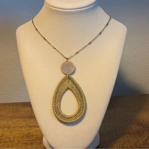 NEW! Gold tone, wicker tear drop necklace